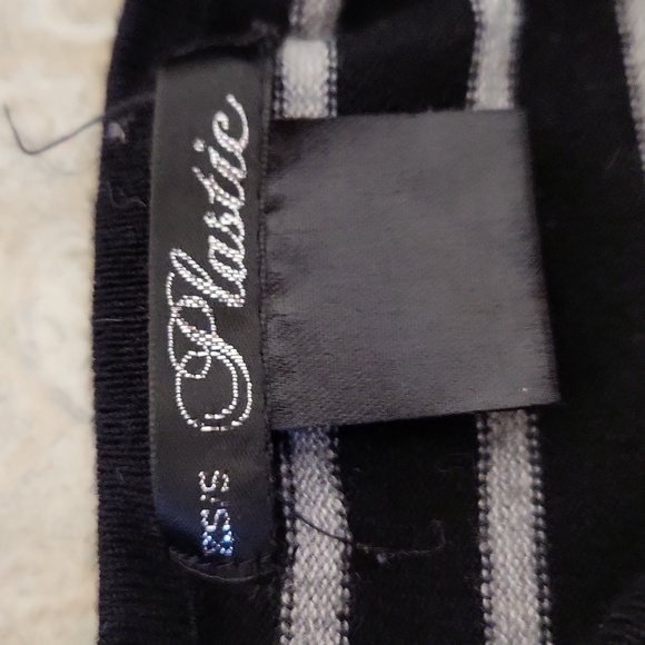 Batwing striped top - Picture 3 of 3